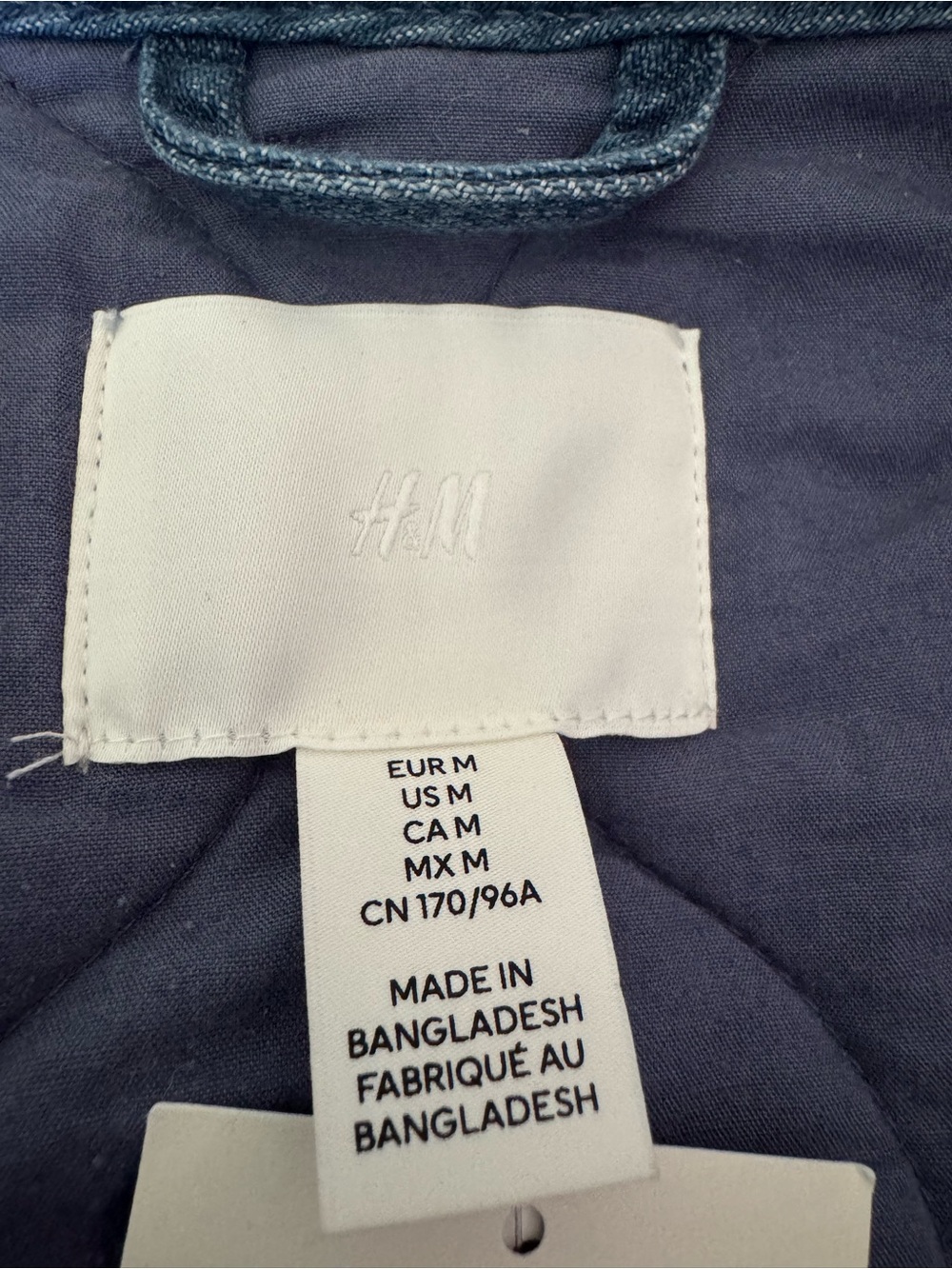 NWT Women’s Quilted Cinch-Waist Denim Zip Jacket (Thick) - Picture 4 of 10